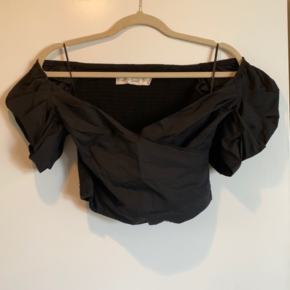 Off-the shoulder puffed sleeve blouse - Picture 4 of 5